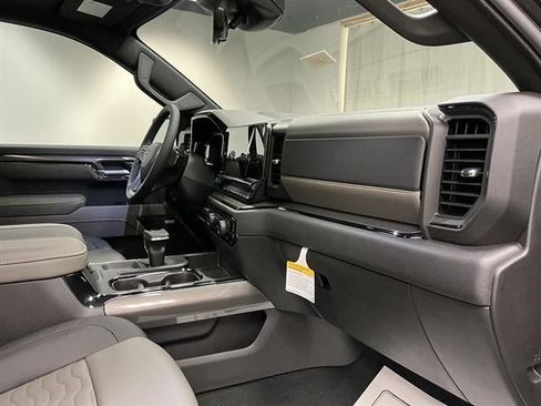 New 2026 Chevrolet Silverado 1500 ZR2 w/ ZR2 Bison Edition AWD/4WD image 36