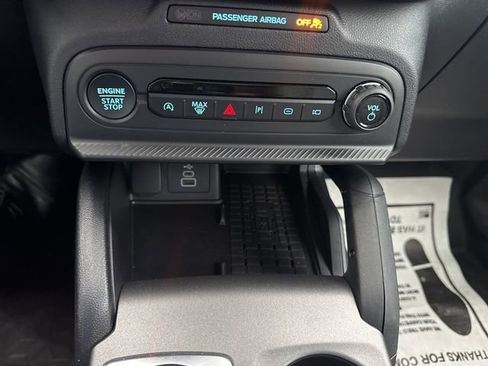 Used 2025 Ford Bronco Sport Badlands AWD/4WD image 26