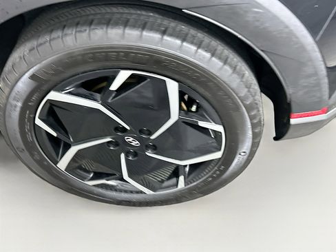 Used 2024 Hyundai Ioniq 5 SEL RWD image 11