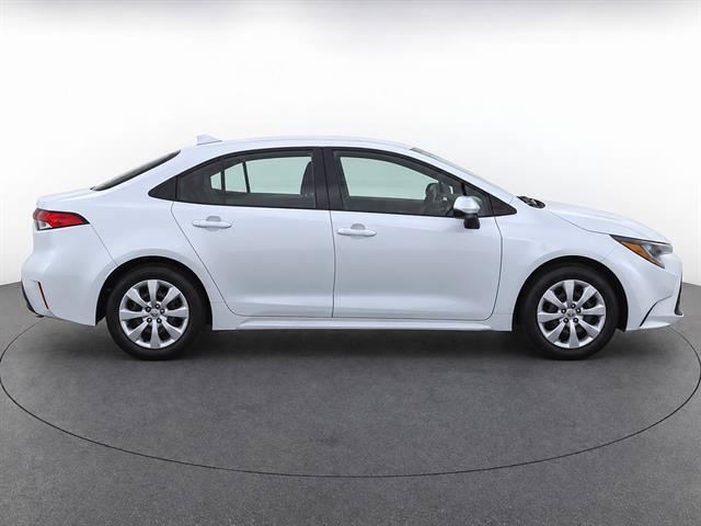 Used 2025 Toyota Corolla LE FWD image 8