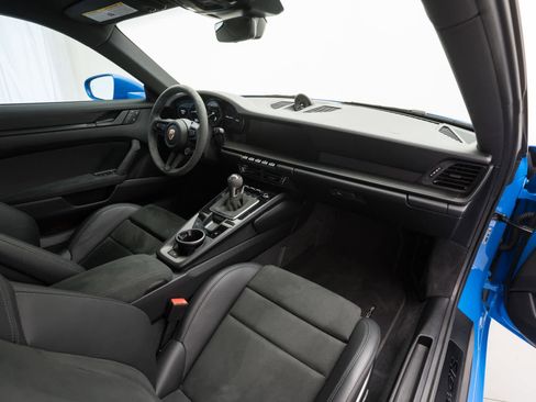 Used 2023 Porsche 911 Carrera GTS image 14