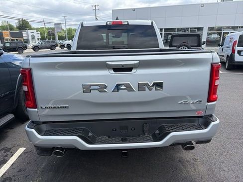New 2026 RAM 1500 Laramie AWD/4WD image 4