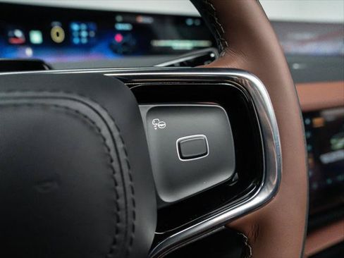 New 2026 Lincoln Navigator Reserve AWD/4WD image 24