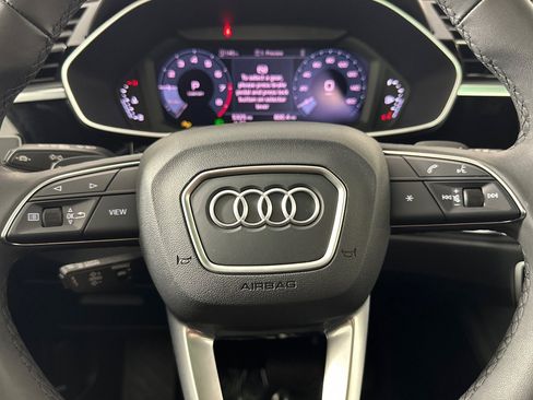 Used 2025 Audi Q3 2.0T Premium w/ Convenience Package image 21