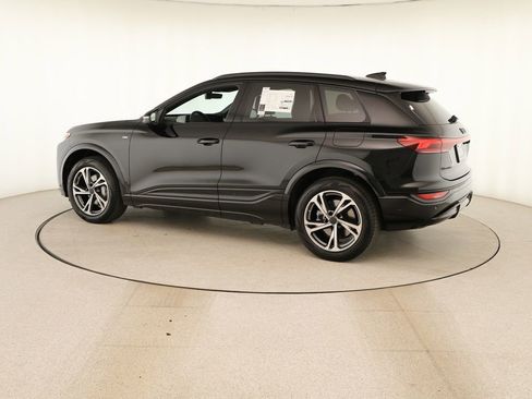 New 2027 Audi Q6 e-tron Premium Plus AWD/4WD image 3