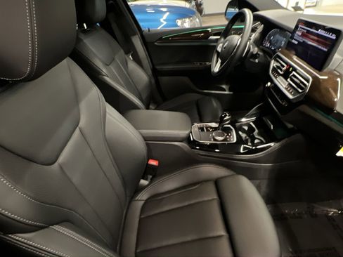 Used 2023 BMW X4 xDrive30i w/ Parking Assistance Package image 26