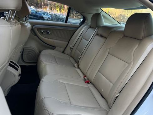 Used 2016 Ford Taurus SEL w/ Equipment Group 201A image 18