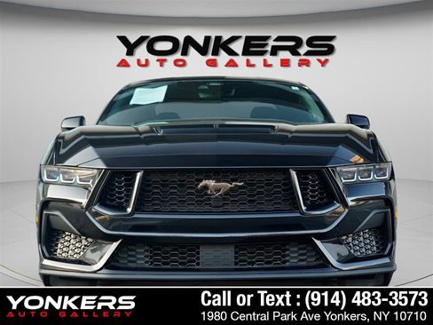 Used 2024 Ford Mustang GT Premium image 13