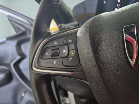 Used 2024 Buick Envista Preferred w/ Convenience I Package FWD image 22