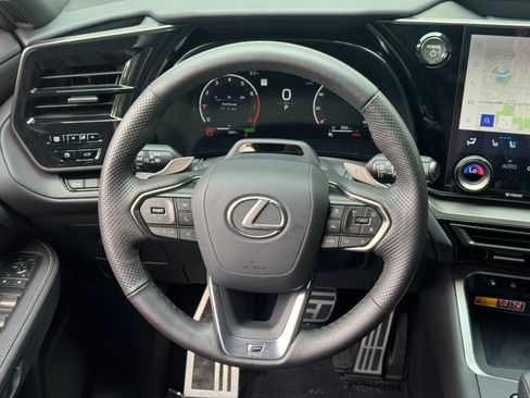 Used 2025 Lexus TX 500h AWD w/ Technology Package image 20