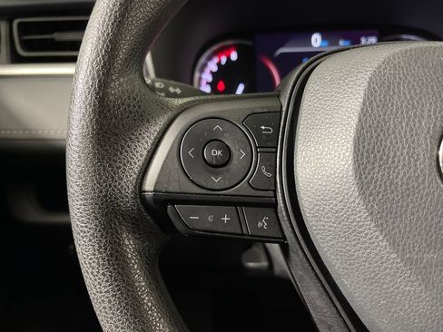 Certified 2025 Toyota RAV4 LE FWD image 26