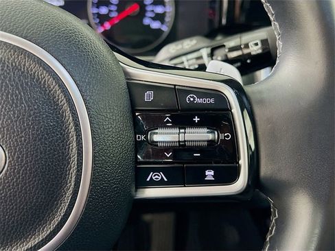 Used 2021 Kia Sorento EX image 34