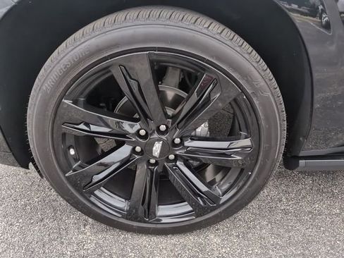 Certified 2025 Cadillac Escalade Sport Platinum AWD/4WD image 11