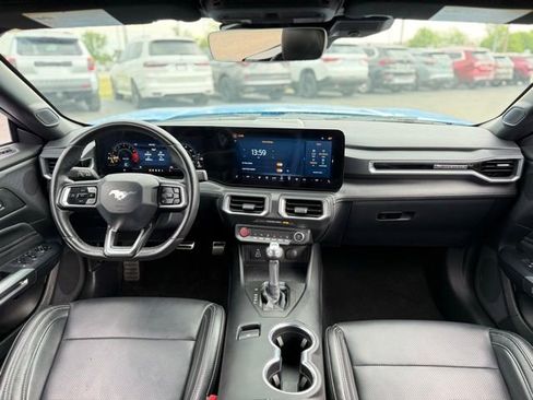Used 2025 Ford Mustang Premium RWD image 2