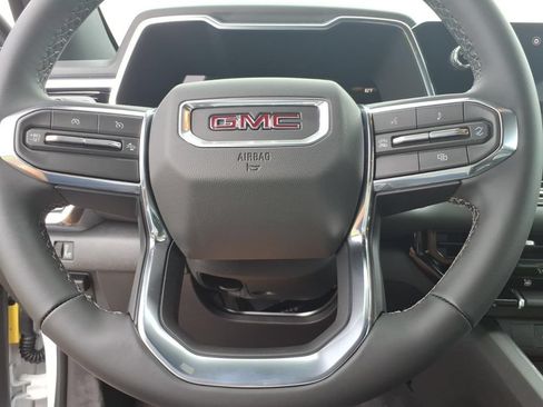 New 2026 GMC Canyon Elevation w/ Convenience Package AWD/4WD image 17