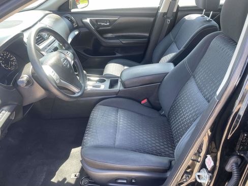 Used 2018 Nissan Altima 2.5 S w/ S Convenience Package FWD image 10