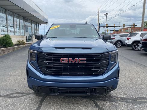 Used 2024 GMC Sierra 1500 Pro w/ Graphite Edition AWD/4WD image 10