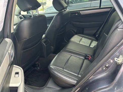 Used 2015 Subaru Outback 2.5i Premium AWD/4WD image 8