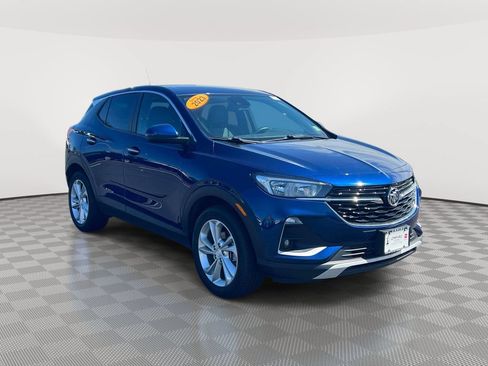 Used 2023 Buick Encore GX Preferred w/ Cold Weather Comfort Package FWD image 1