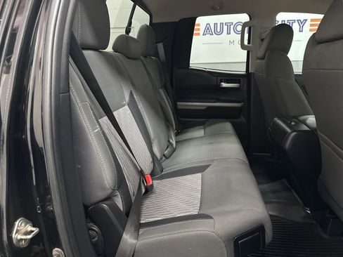 Used 2017 Toyota Tundra SR5 image 31