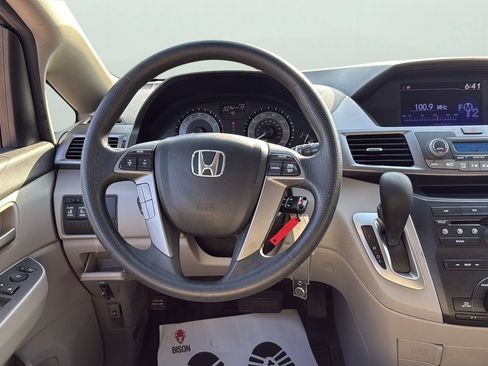 Used 2012 Honda Odyssey EX image 12