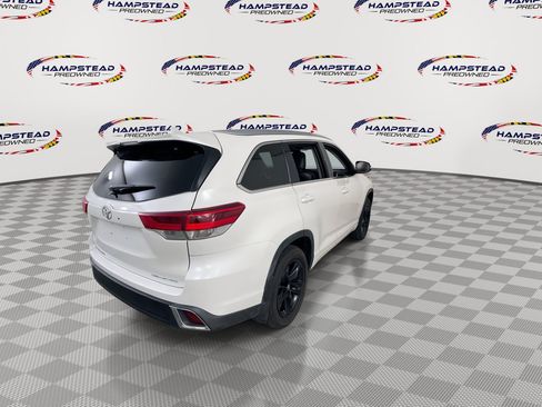 Used 2019 Toyota Highlander Limited AWD/4WD image 8