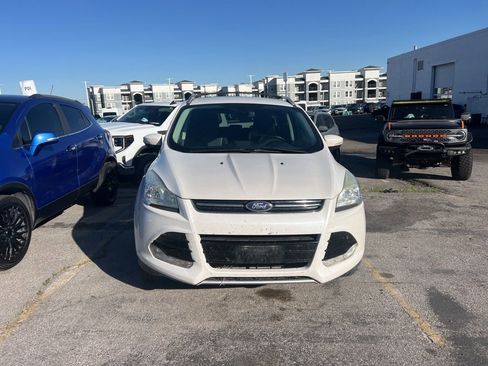 Used 2014 Ford Escape Titanium FWD image 5