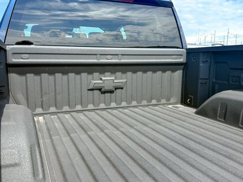 Certified 2023 Chevrolet Silverado 1500 RST AWD/4WD image 15