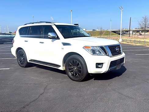Used 2019 Nissan Armada Platinum w/ Captain's Chairs Package image 4