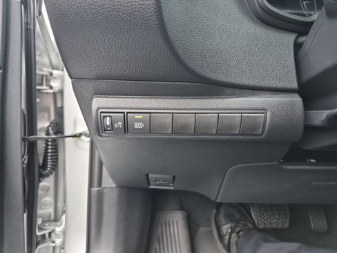 Used 2026 Toyota Corolla LE image 19