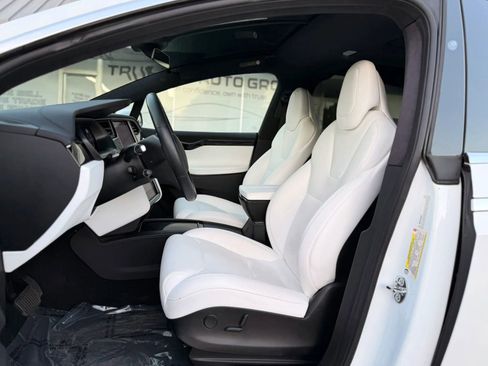 Used 2018 Tesla Model X 100D AWD/4WD image 19