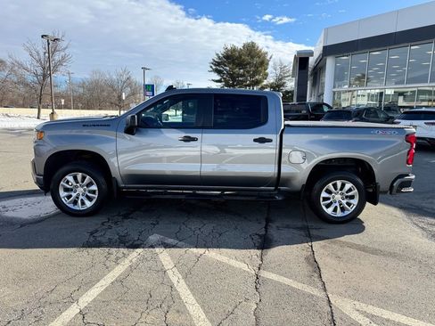 Used 2021 Chevrolet Silverado 1500 Custom w/ LPO, Dark Essentials Package image 3