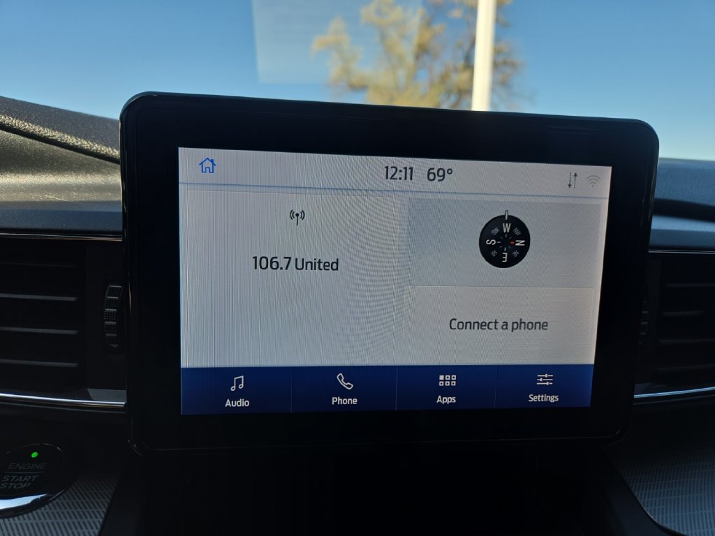 Used 2020 Ford Explorer XLT w/ Equipment Group 202A AWD/4WD image 27