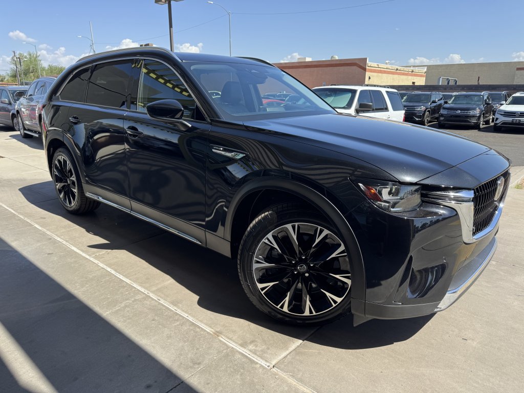 Used 2024 MAZDA CX-90 Plug-In Hybrid w/ Premium Pkg AWD/4WD image 6