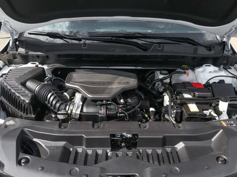 Used 2024 Chevrolet Blazer RS w/ Driver Confidence II Package FWD image 11