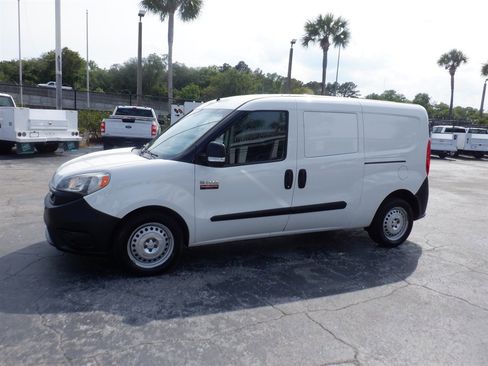 Used 2021 RAM ProMaster City Tradesman FWD image 2