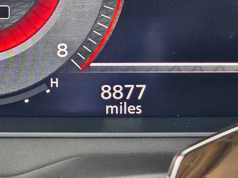 Used 2025 Nissan Rogue SL w/ Tech Package image 20