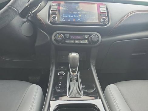 Certified 2021 Nissan Kicks SR w/ SR Premium Package image 3