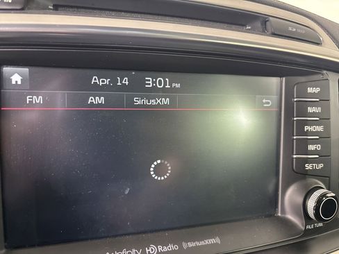 Used 2017 Kia Sorento SX image 20