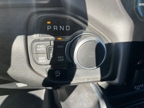 Used 2025 RAM 1500 Big Horn image 31