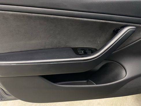 Used 2018 Tesla Model 3 Long Range AWD/4WD image 24