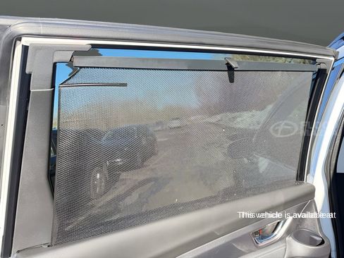 Used 2023 Subaru Ascent Limited image 25