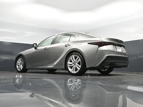 Used 2023 Lexus IS 300 w/ Comfort Package image 40