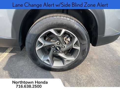 Used 2024 Chevrolet Trax LT w/ Driver Confidence Package image 15