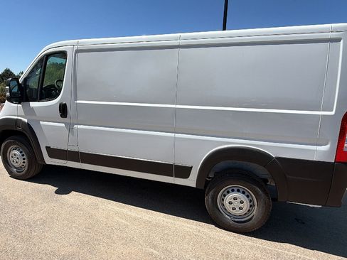 New 2026 RAM ProMaster 2500 w/ Convenience Group image 10