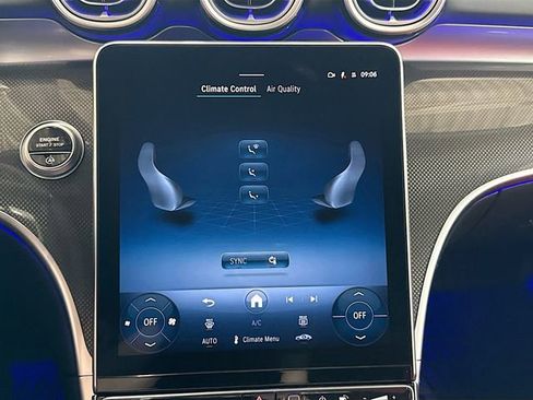 Used 2024 Mercedes-Benz CLE 300 4MATIC Cabriolet image 17