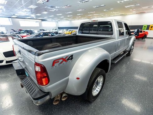Used 2016 Ford F450 Lariat w/ Lariat Ultimate Package AWD/4WD image 6