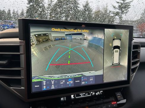 Used 2025 Toyota Sequoia Limited image 20