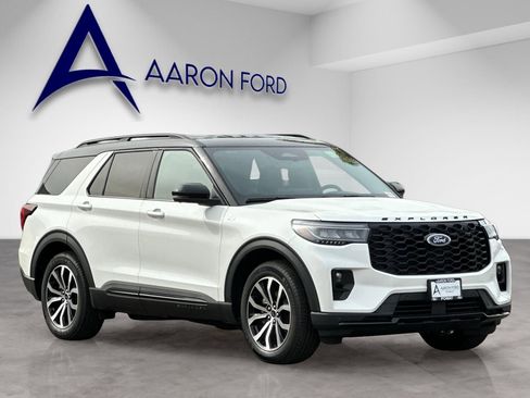 New 2025 Ford Explorer ST-Line w/ Premium Package image 8