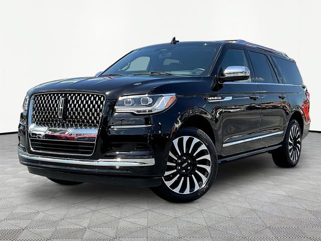 Used 2024 Lincoln Navigator L Black Label AWD/4WD image 3